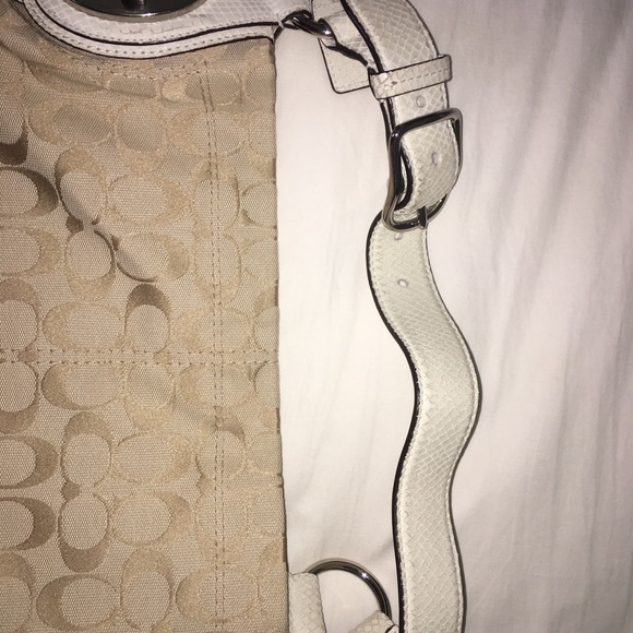 Coach bag - Picture 3 of 4